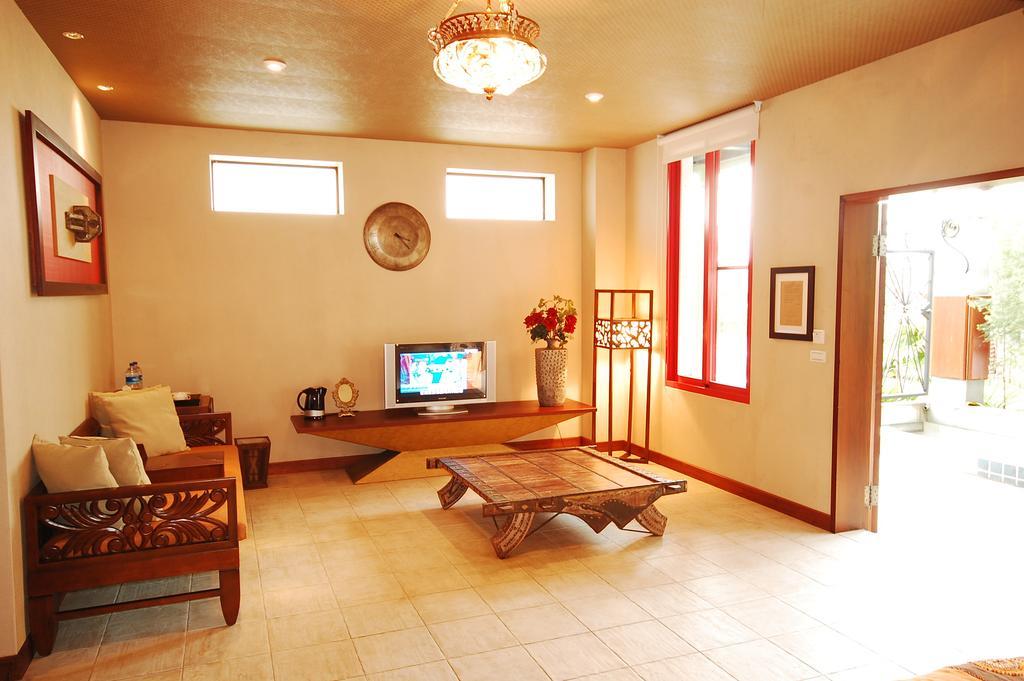 March 3 B&B Yilan หลัวตง ภายนอก รูปภาพ